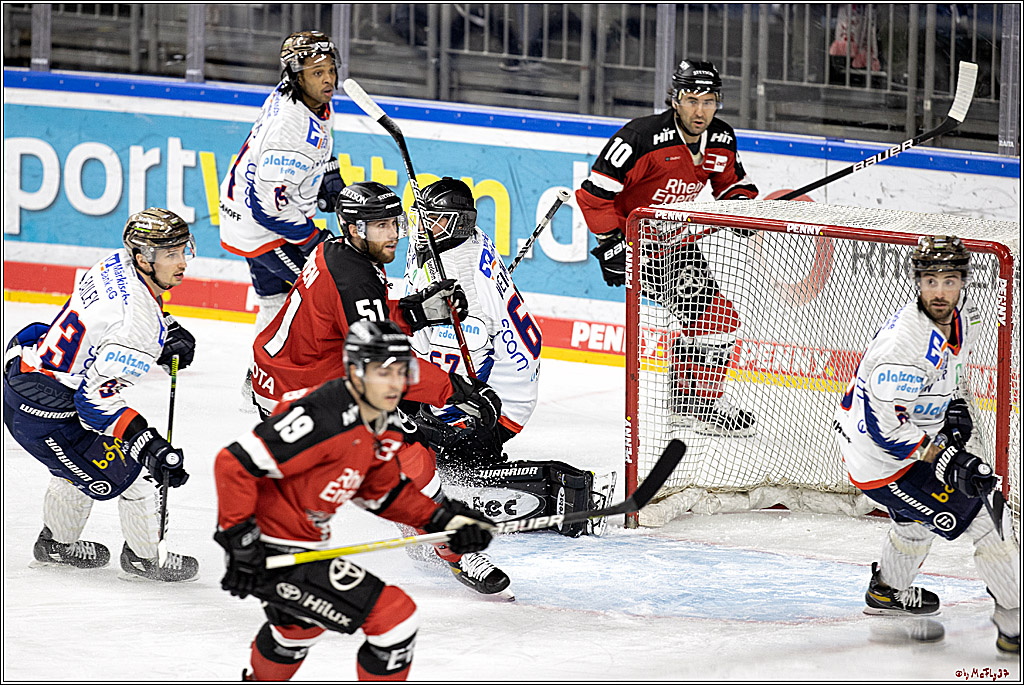 PENNY DEL;  Koelner Haie - Iserlohn Roosters; Koeln, 01.03.2022